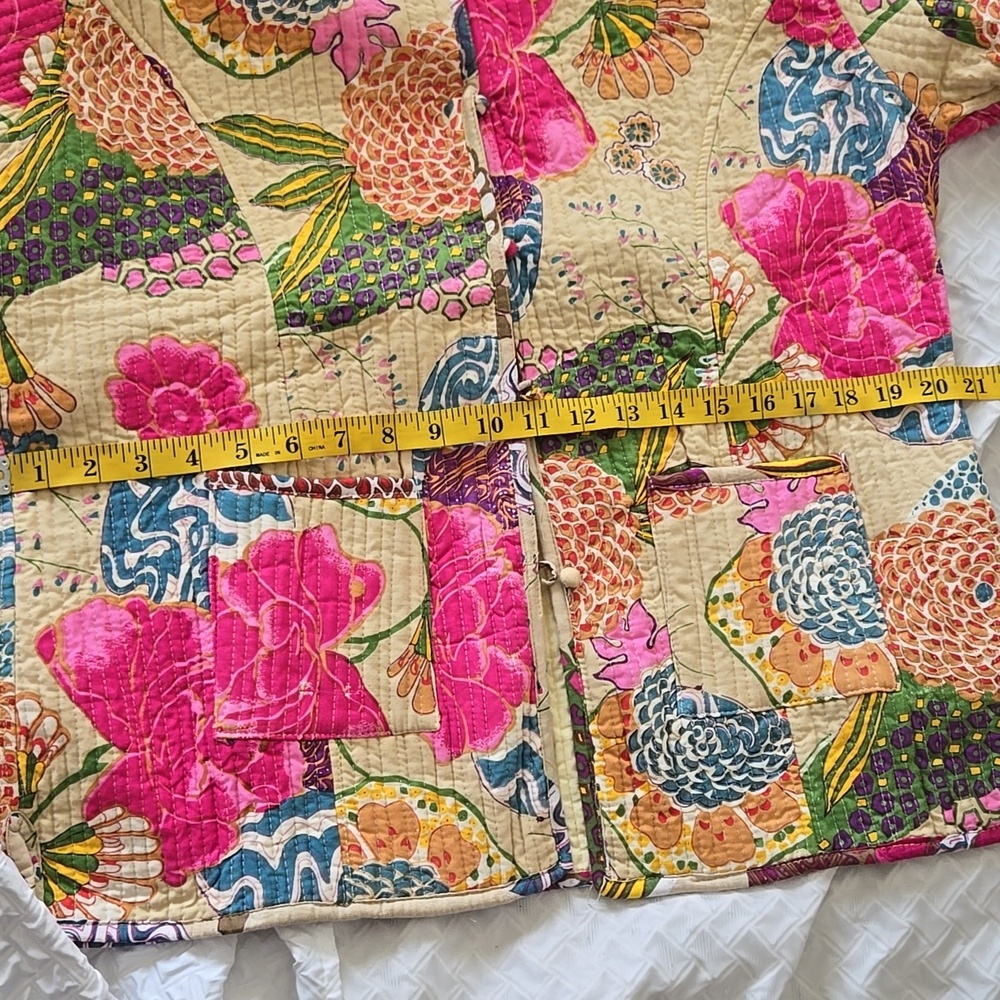 Handmade Floral Quilted Jacket - Picture 10 of 12